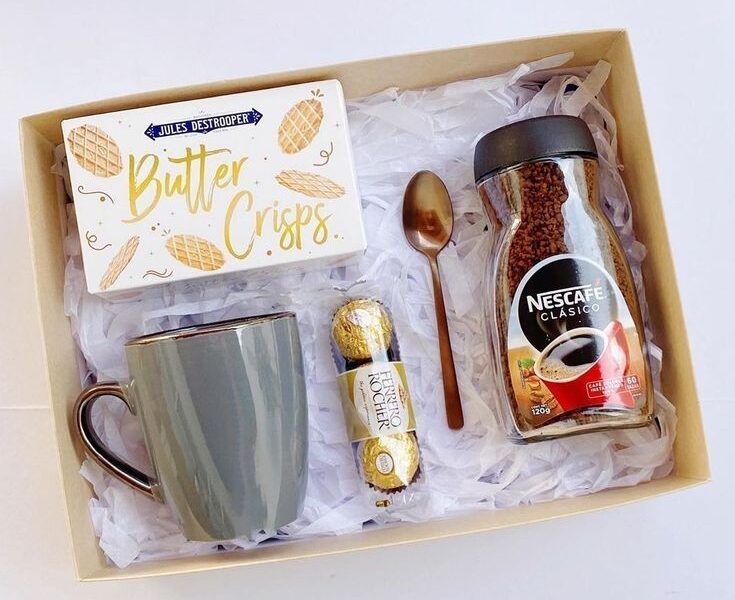 Tea & Treats Gift Hamper